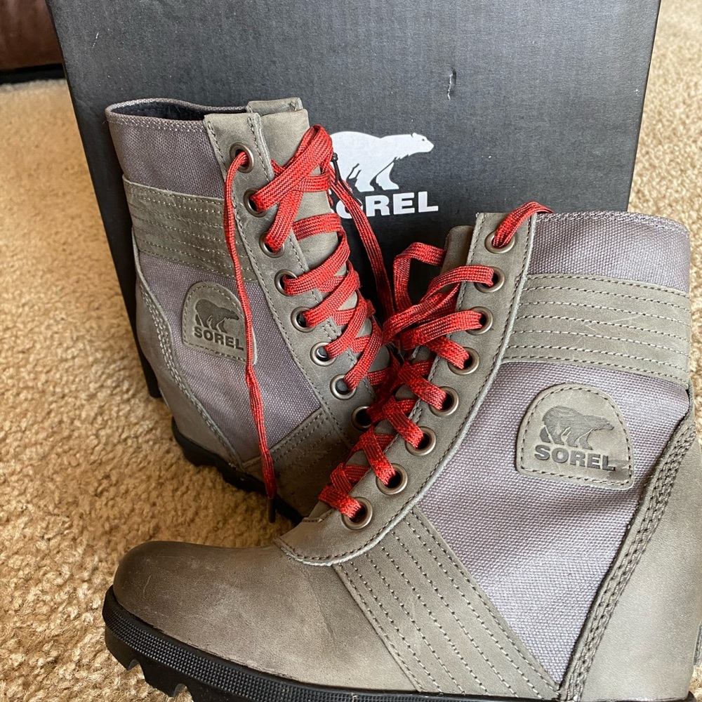 Sorel Lexie Wedge in Quarry Women’s 6.5